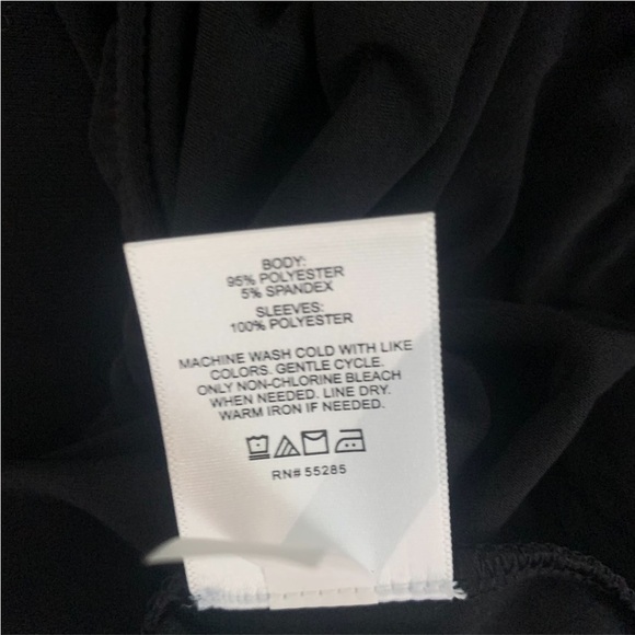 NWT Express Floral Lace 3/4 Puff Sleeve Crew Neck Elastic Hem Top Black Small - Picture 9 of 10